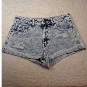 kendall & kylie size 26 distressed look shorts